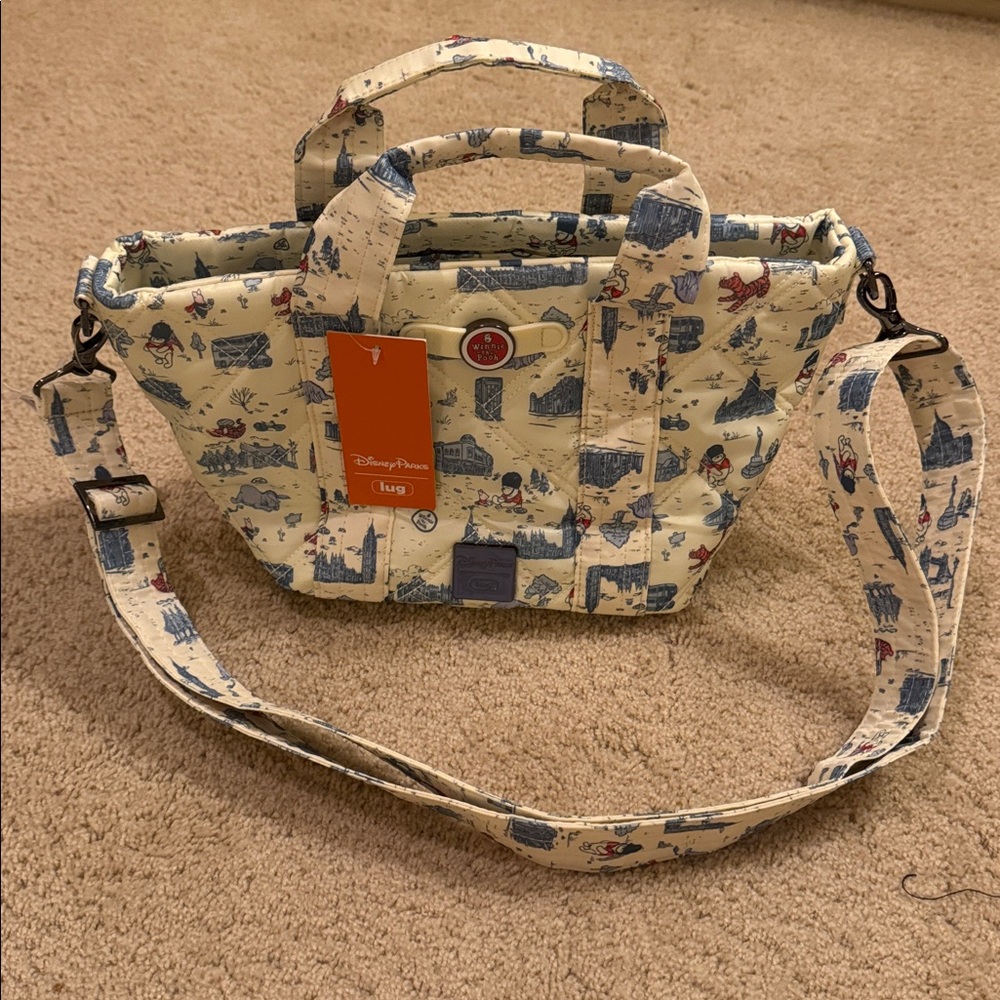 Disney Parks Winnie the Pooh Lug Tote with Blue and Cream Design